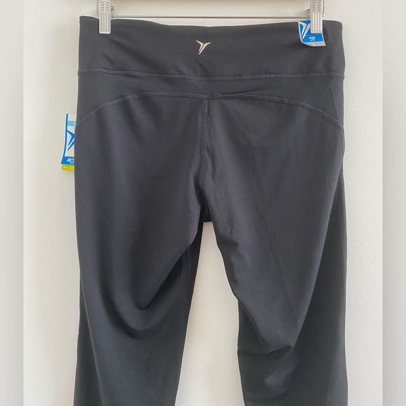 Old Navy Active Black & Neon Pink Fitted Capri Legging Size Large New With Tag - Picture 7 of 8